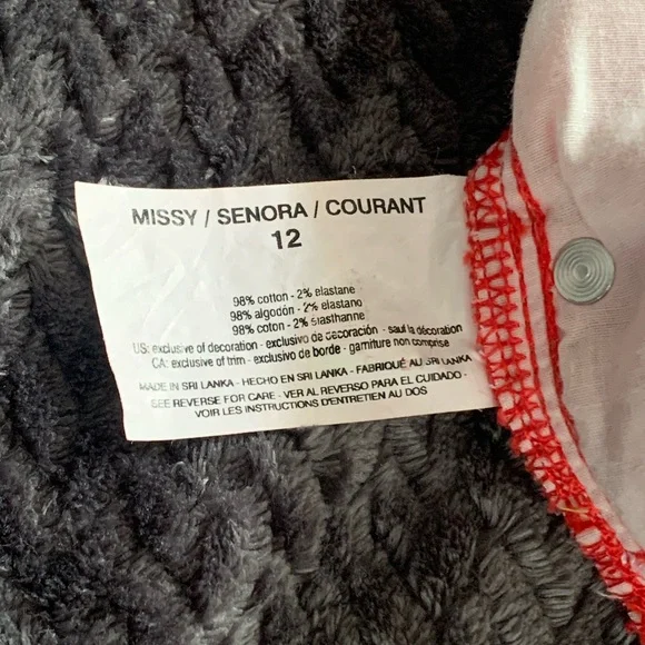 NWOT! Gloria Vanderbilt Red Denim Amanda Shorts - Picture 4 of 5